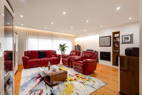 Moradia Geminada T3 Venda em Sandim, Olival, Lever e Crestuma,Vila Nova de Gaia