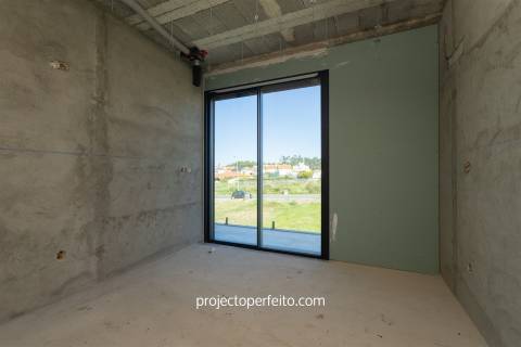 Moradia Geminada T3 Venda em São Félix da Marinha,Vila Nova de Gaia