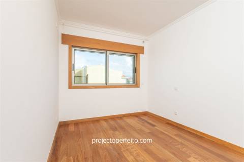Apartamento T2+1 Arrendamento em Espinho,Espinho