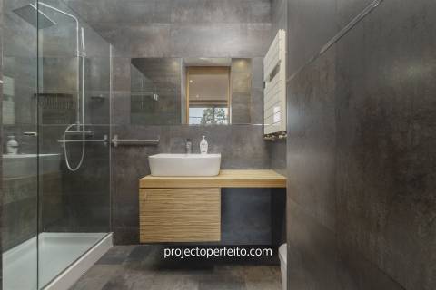 Moradia T3 em Condomínio Fechado com piscina