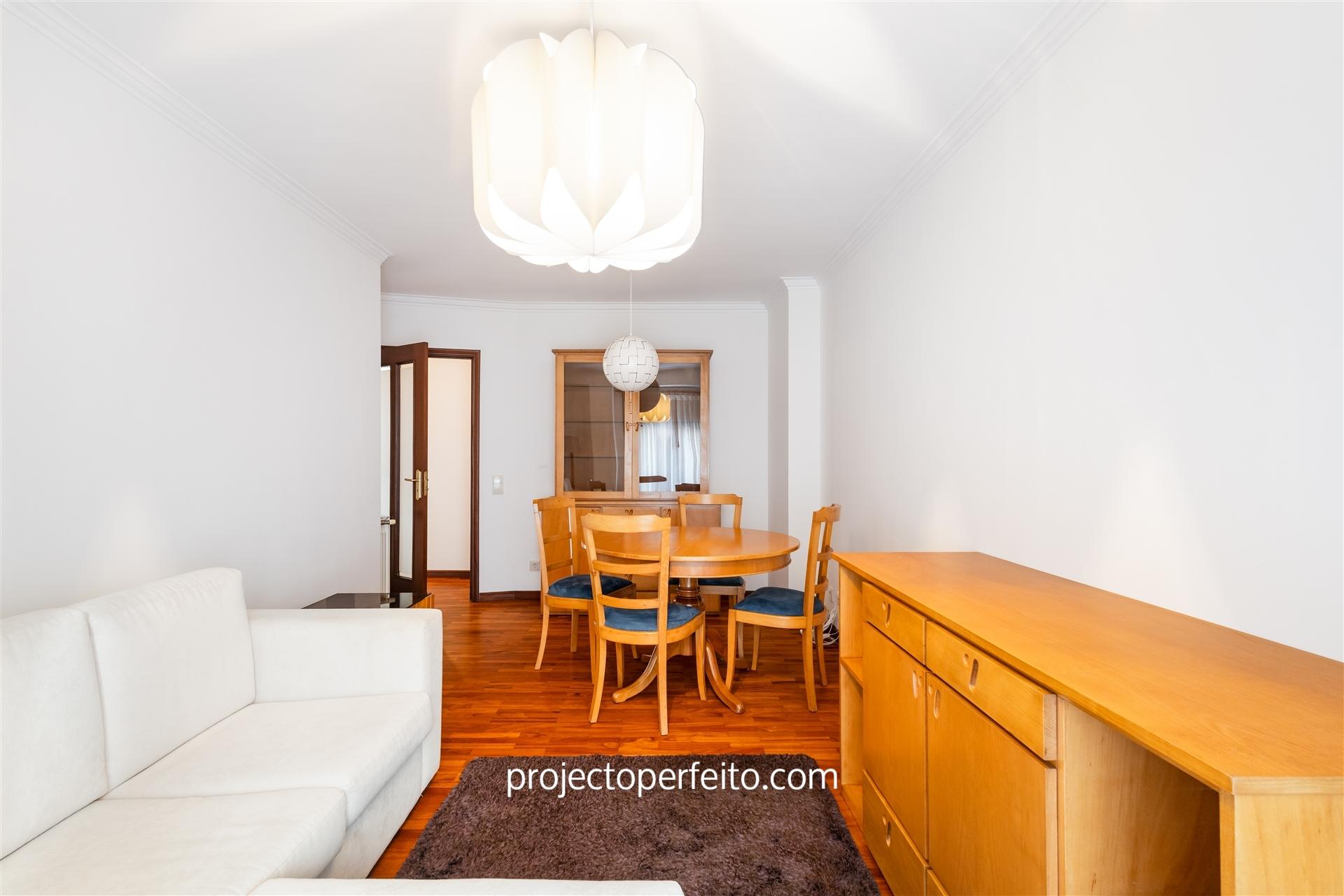 Apartamento T3 Arrendamento em Espinho,Espinho