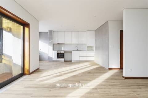 Apartamento T3 Arrendamento em Espinho,Espinho