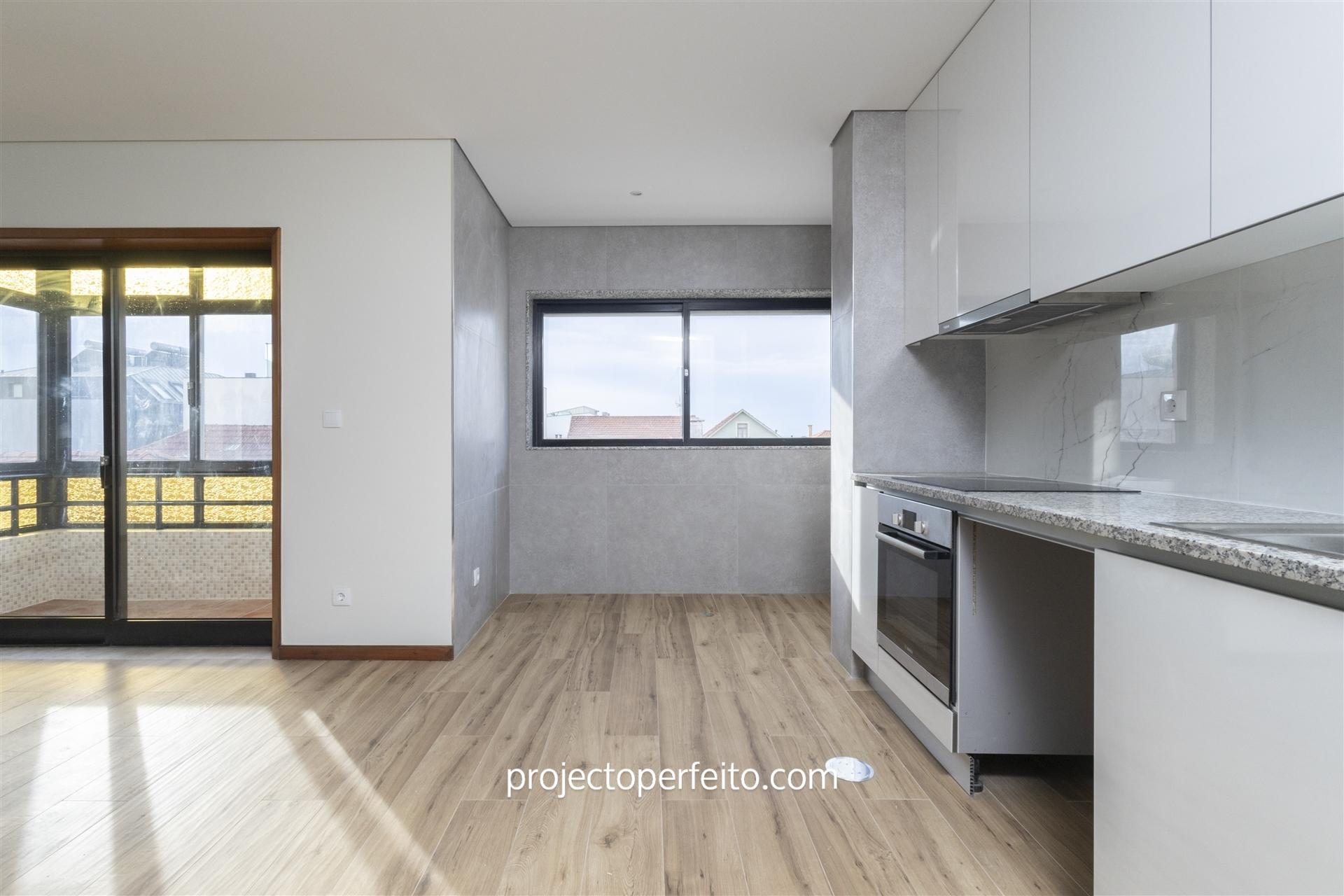 Apartamento T3 Arrendamento em Espinho,Espinho