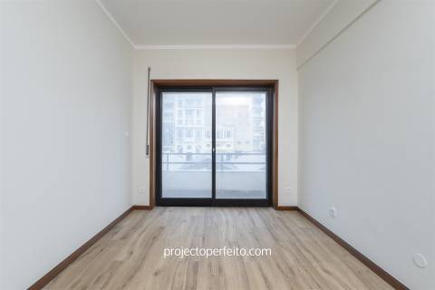 Apartamento T3 Arrendamento em Espinho,Espinho