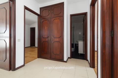 Apartamento T4 DUPLEX Venda em Anta e Guetim,Espinho