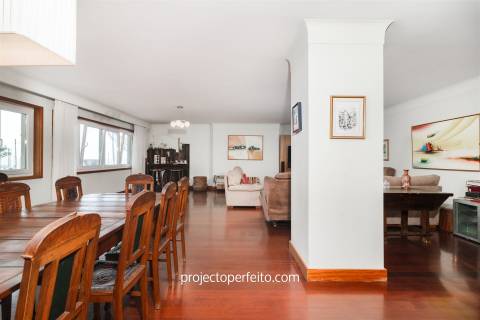 Apartamento T4 Venda em Matosinhos e Leça da Palmeira,Matosinhos