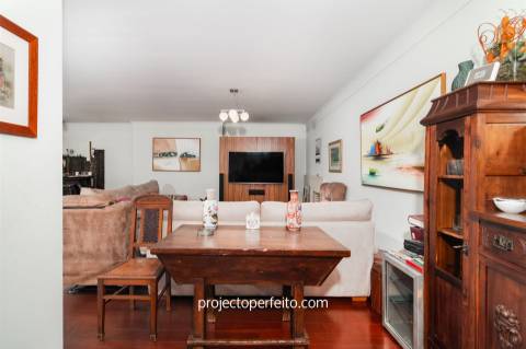 Apartamento T4 Venda em Matosinhos e Leça da Palmeira,Matosinhos