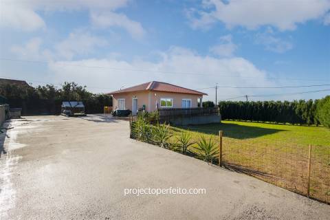 Moradia Isolada T2 Venda em São Félix da Marinha,Vila Nova de Gaia