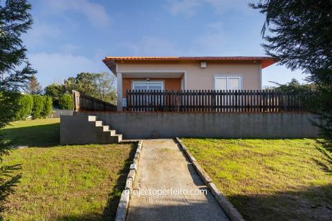 Moradia Isolada T2 Venda em São Félix da Marinha,Vila Nova de Gaia