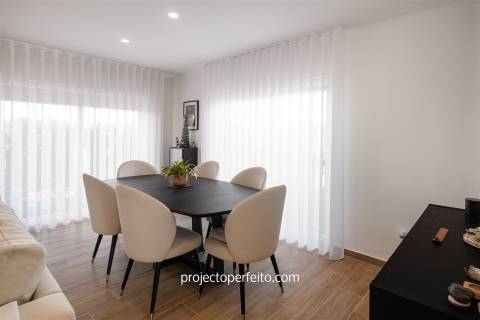 Moradia Isolada T2 Venda em São Félix da Marinha,Vila Nova de Gaia