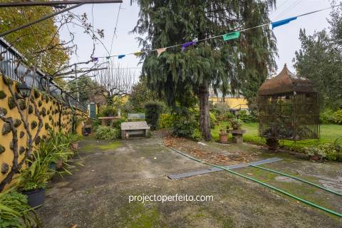 Moradia Isolada T3+1 Venda em Nogueira da Regedoura,Santa Maria da Feira