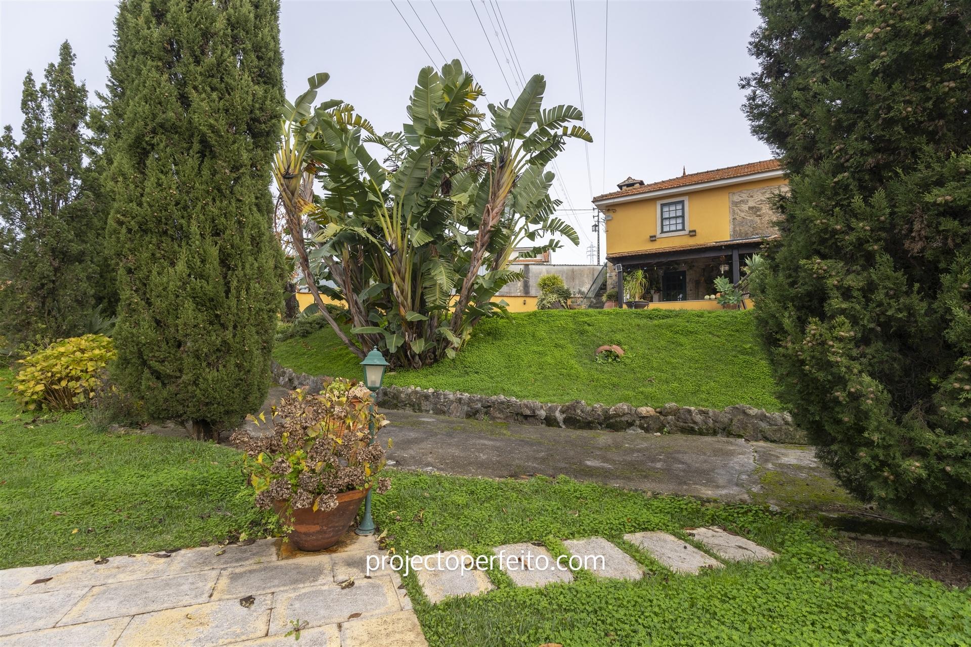 Moradia Isolada T3+1 Venda em Nogueira da Regedoura,Santa Maria da Feira