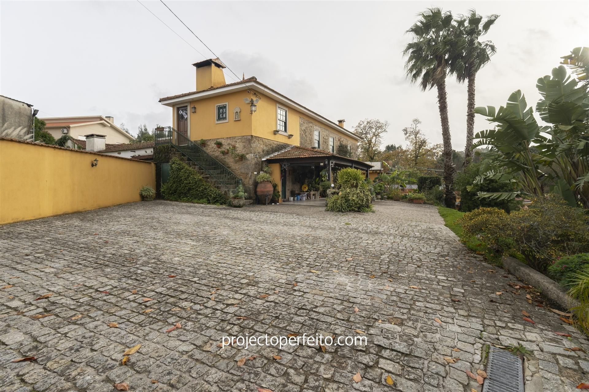 Moradia Isolada T3+1 Venda em Nogueira da Regedoura,Santa Maria da Feira