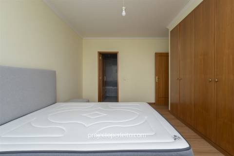 Apartamento T2 Arrendamento em São Félix da Marinha,Vila Nova de Gaia