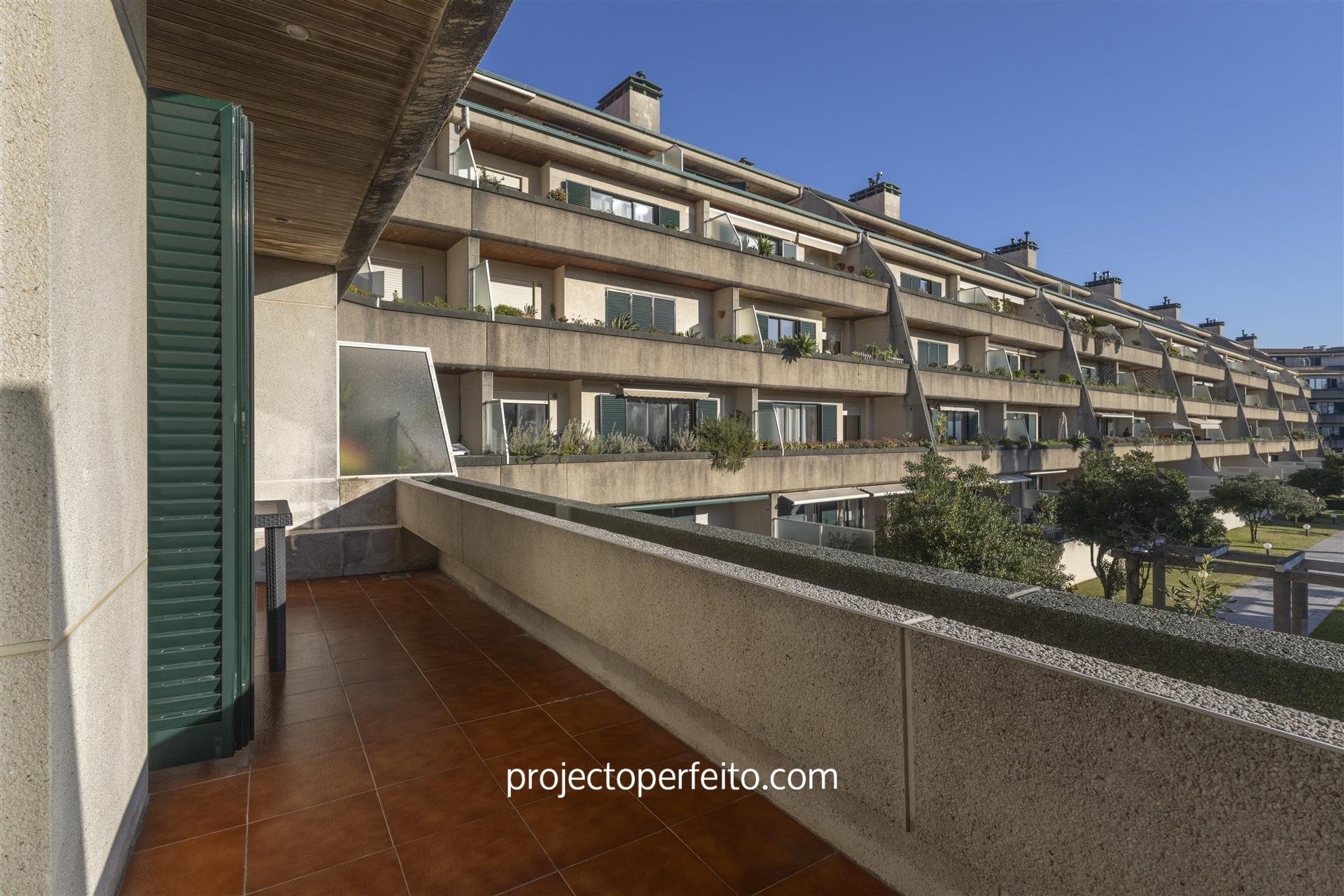 Apartamento T2 Arrendamento em São Félix da Marinha,Vila Nova de Gaia