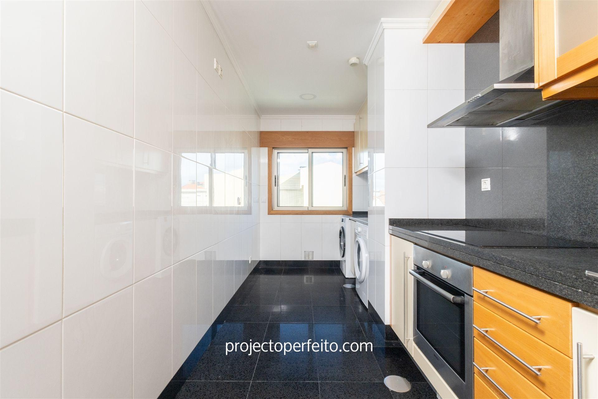 Apartamento T2+1 Arrendamento em Espinho,Espinho