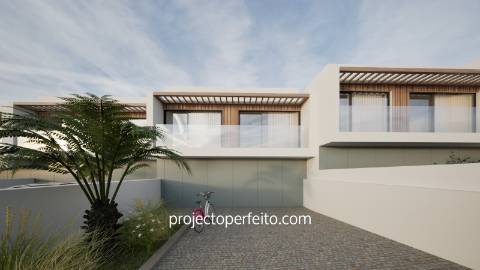 Moradia Geminada T4 Venda em São Félix da Marinha,Vila Nova de Gaia