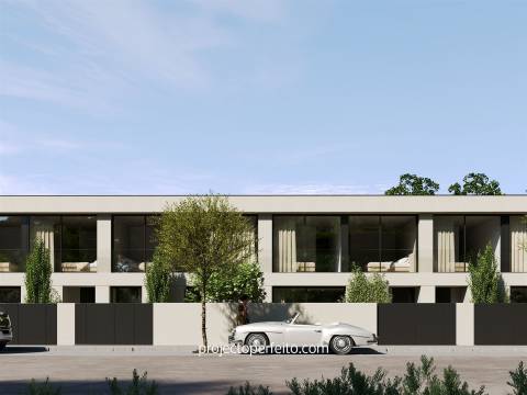 Moradia Geminada T4 Venda em Paramos,Espinho