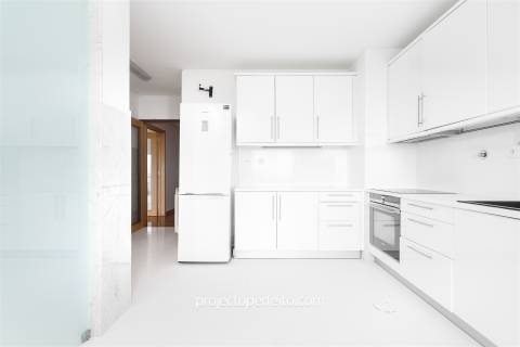 Apartamento T4 DUPLEX Venda em São Félix da Marinha,Vila Nova de Gaia