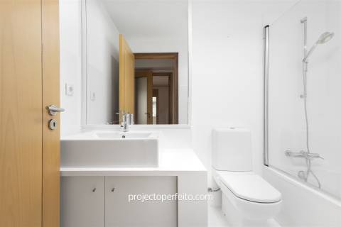 Apartamento T4 DUPLEX Venda em São Félix da Marinha,Vila Nova de Gaia