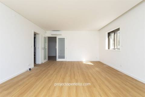 Moradia Isolada T4+1 Arrendamento em Gulpilhares e Valadares,Vila Nova de Gaia