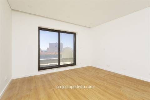 Moradia Isolada T4+1 Arrendamento em Gulpilhares e Valadares,Vila Nova de Gaia