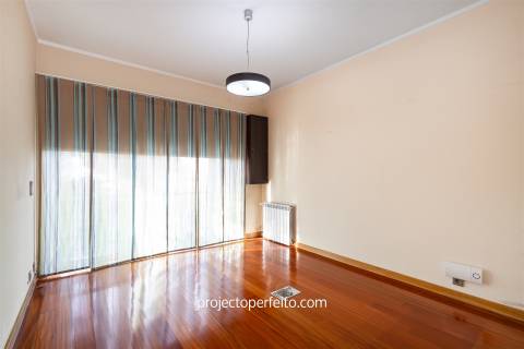 Moradia Geminada T4+1 Venda em Arcozelo,Vila Nova de Gaia