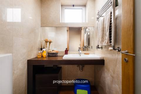 Moradia Geminada T4+1 Venda em Arcozelo,Vila Nova de Gaia