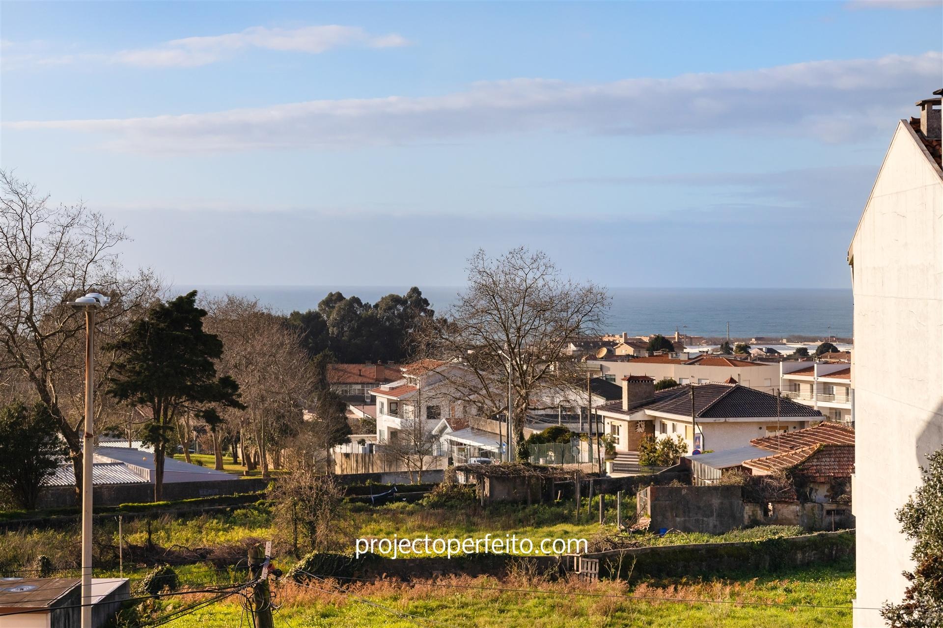 Moradia Geminada T4+1 Venda em Arcozelo,Vila Nova de Gaia