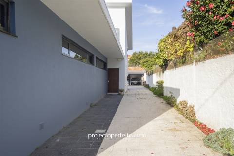Moradia Isolada T4+1 Venda em São Félix da Marinha,Vila Nova de Gaia