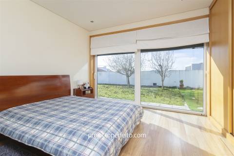 Moradia Isolada T4+1 Venda em São Félix da Marinha,Vila Nova de Gaia