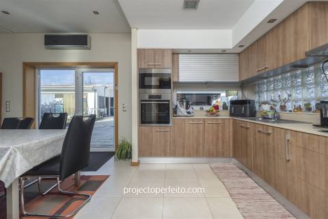 Moradia Isolada T4+1 Venda em São Félix da Marinha,Vila Nova de Gaia