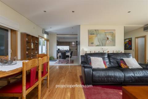 Moradia Isolada T4+1 Venda em São Félix da Marinha,Vila Nova de Gaia