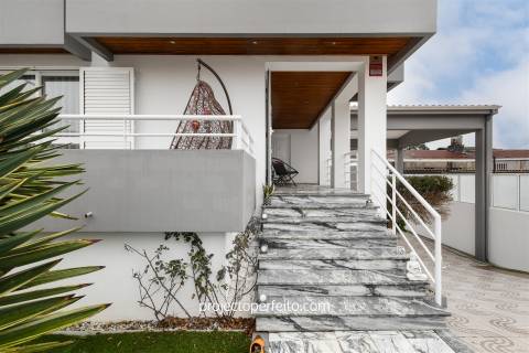 Moradia Geminada T3+1 Venda em Serzedo e Perosinho,Vila Nova de Gaia