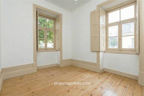 Moradia para Restaurar T4 Venda em Espinho,Espinho