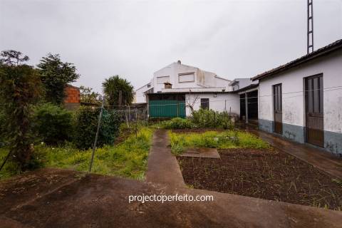 Moradia Isolada T4 Venda em Santa Maria de Lamas,Santa Maria da Feira