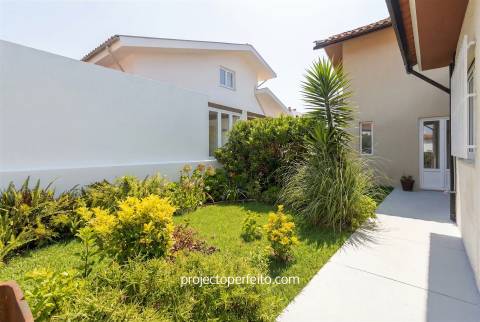 Moradia Isolada T4 Venda em Esmoriz,Ovar