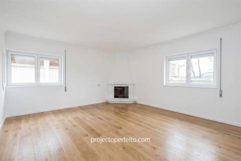 Moradia Isolada T4 Venda em Esmoriz,Ovar