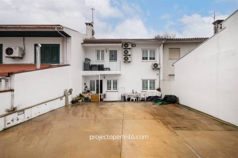 Moradia em Banda T3 Venda em São João da Madeira,São João da Madeira