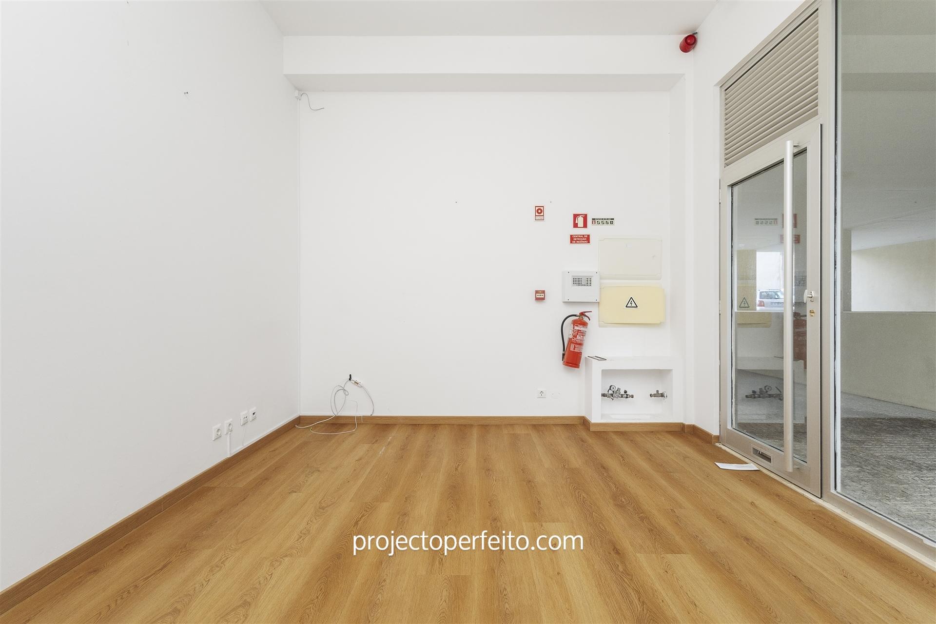 Loja  Venda em Silvalde,Espinho