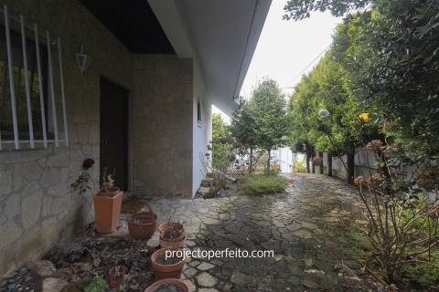 Moradia Isolada T3+2 Venda em São Paio de Oleiros,Santa Maria da Feira