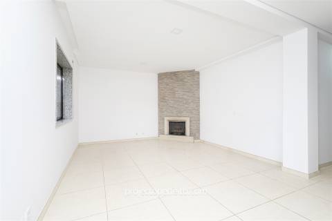 Apartamento T1+1 Venda em Canedo, Vale e Vila Maior,Santa Maria da Feira