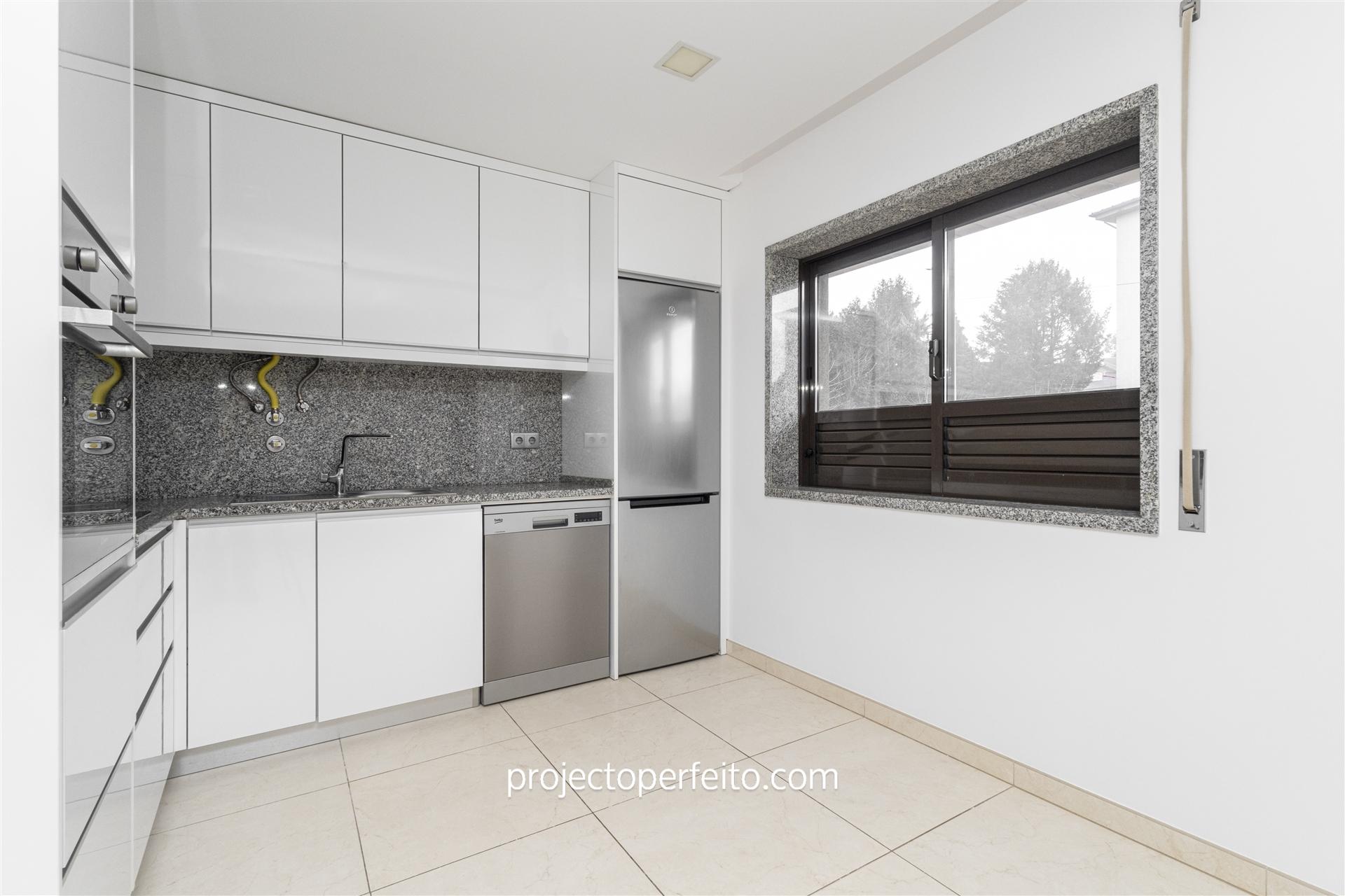 Apartamento T1+1 Venda em Canedo, Vale e Vila Maior,Santa Maria da Feira