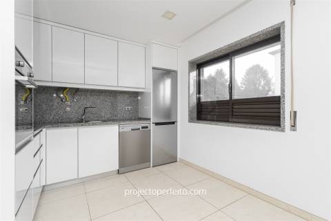 Apartamento T1+1 Venda em Canedo, Vale e Vila Maior,Santa Maria da Feira