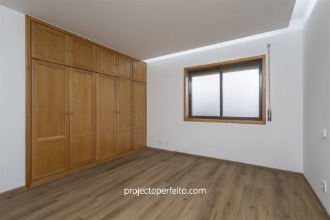Apartamento T1+1 Venda em Canedo, Vale e Vila Maior,Santa Maria da Feira