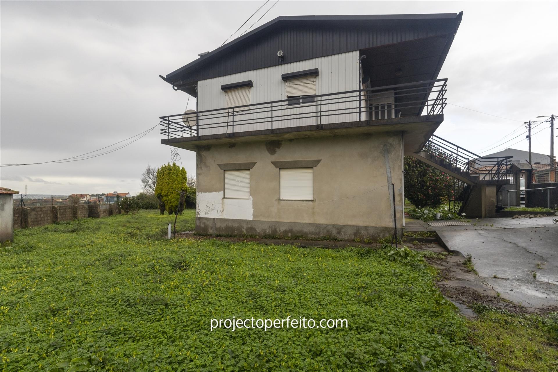 Moradia Isolada T3 Venda em Paramos,Espinho