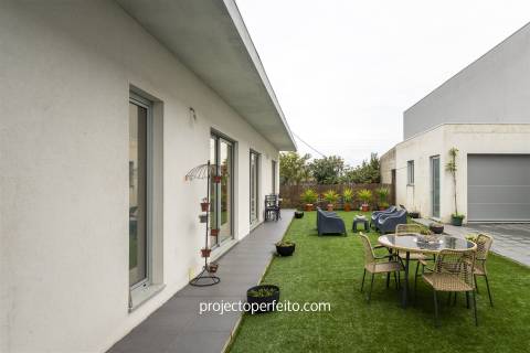 Moradia Isolada T4 Venda em Ovar, São João, Arada e São Vicente de Pereira Jusã,Ovar