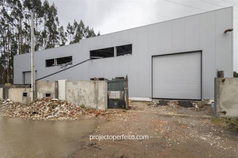 Armazém  Venda em Grijó e Sermonde,Vila Nova de Gaia