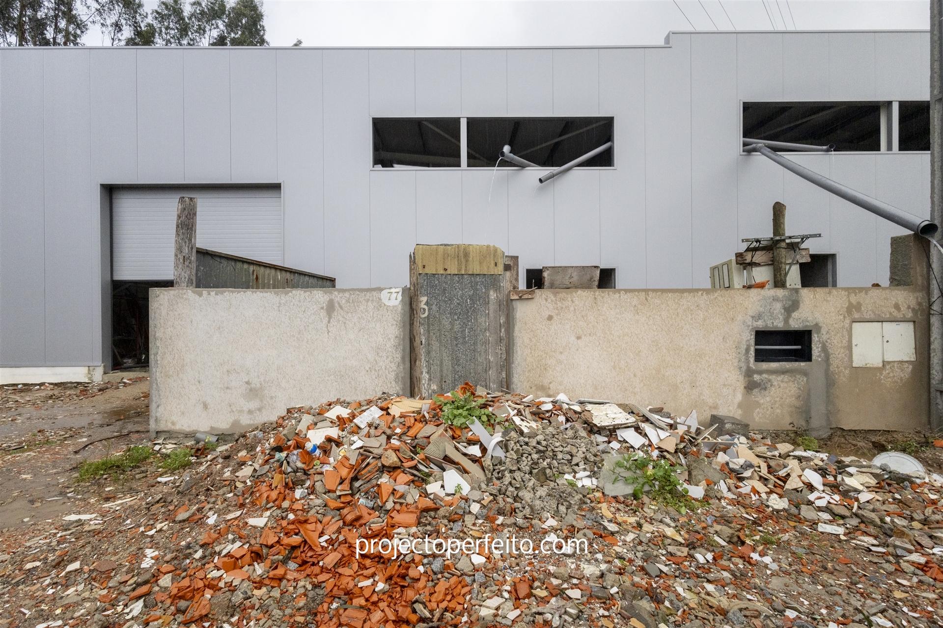 Armazém  Venda em Grijó e Sermonde,Vila Nova de Gaia