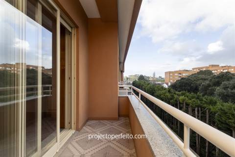 Apartamento T3 DUPLEX Arrendamento em São Félix da Marinha,Vila Nova de Gaia